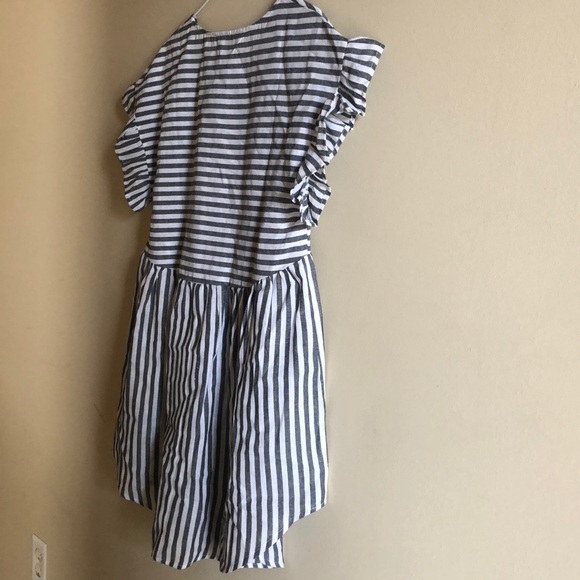 Striped Dress - Picture 4 of 4